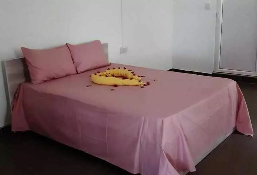 تختخواب و صبحانه Double Room In Nice Palais