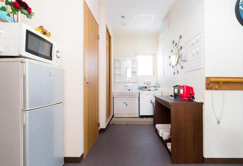 هاستل Abc Guesthouse