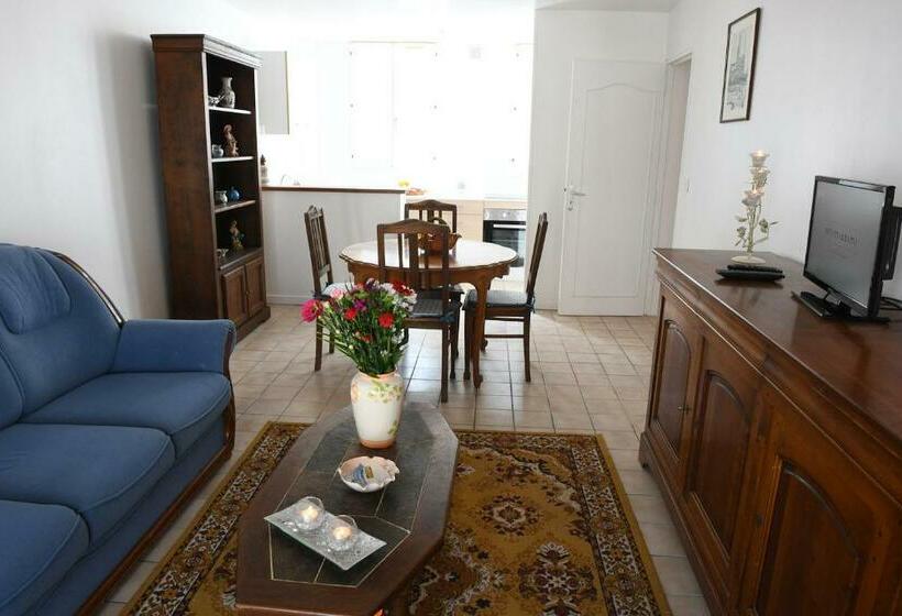 Nocleg ze śniadaniem L écluse