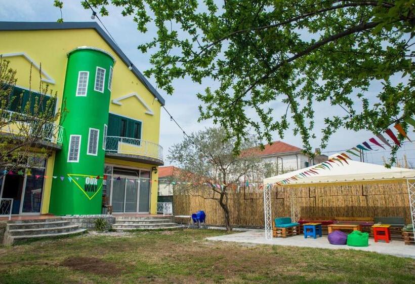 مبيت وإفطار Our Way Guest House & Hostel