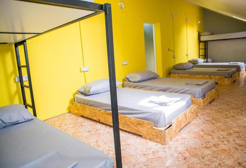 مبيت وإفطار Our Way Guest House & Hostel