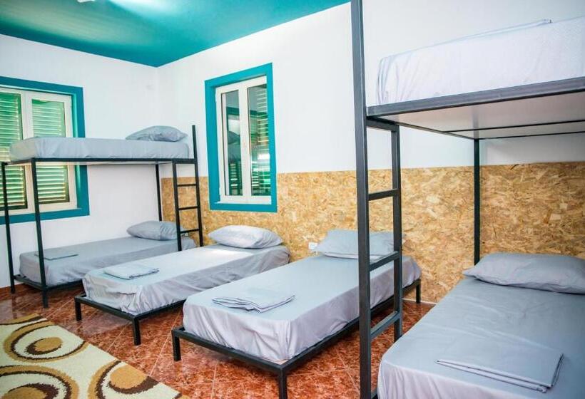 مبيت وإفطار Our Way Guest House & Hostel