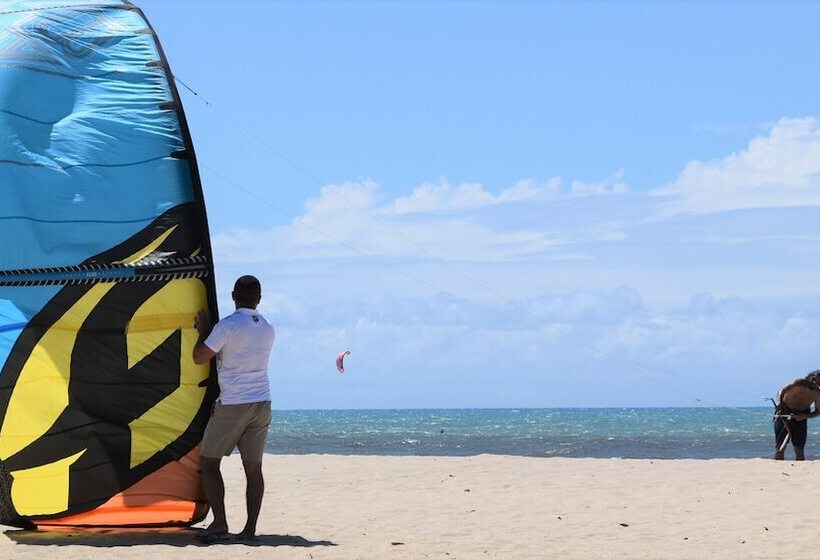 فندق Seaflats Iate Plaza