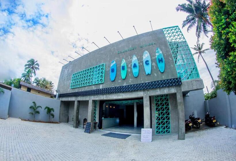Hotel Somerset Mirissa Beach