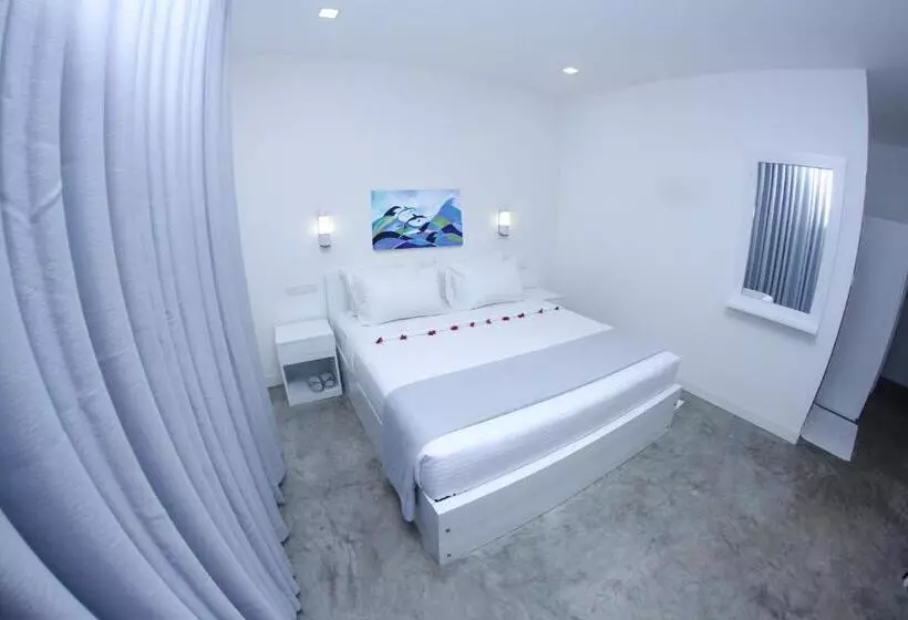 Hotelli Somerset Mirissa Beach