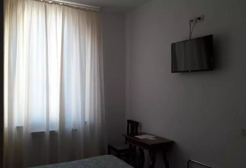 پانسیون Il Grifo Camere E Suites