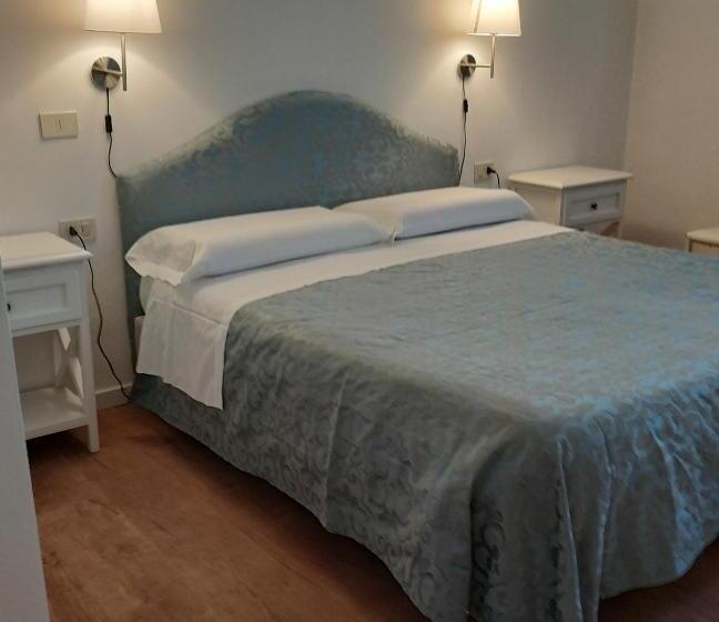 پانسیون Il Grifo Camere E Suites