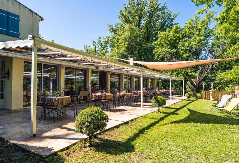 ホテル Au Bien Etre Piscine