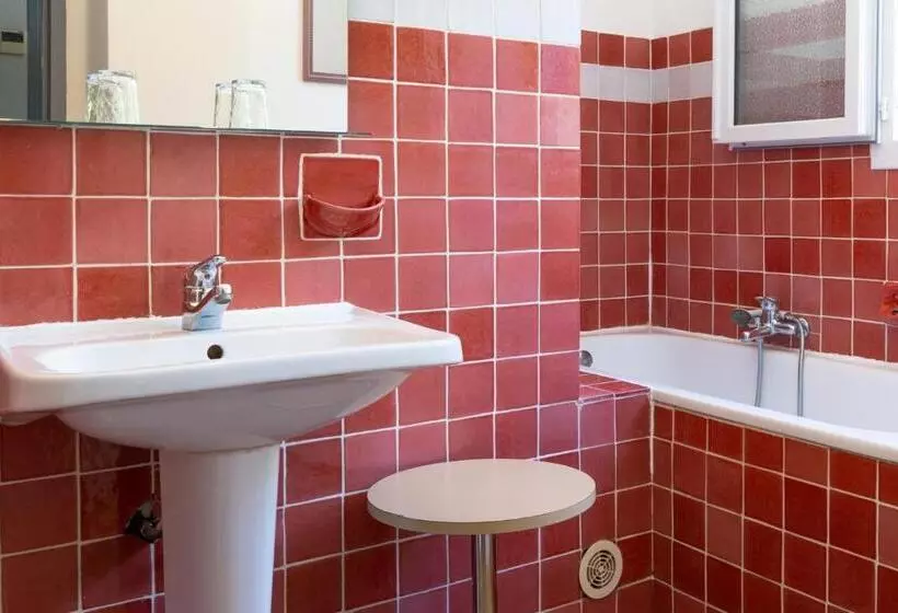 Отель Au Bien Etre Piscine