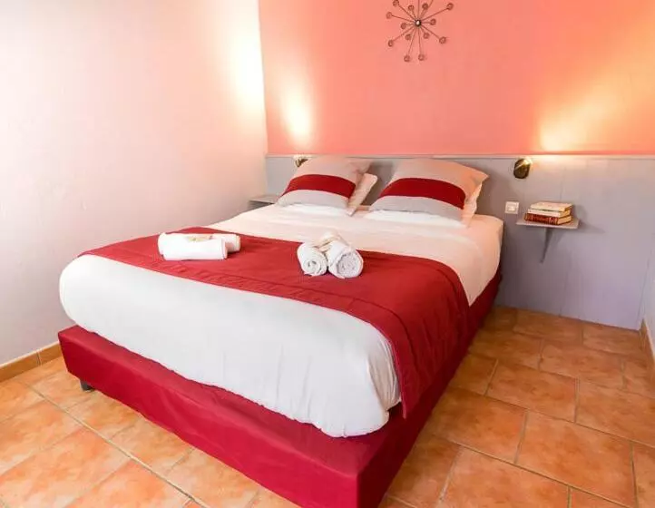 Отель Au Bien Etre Piscine