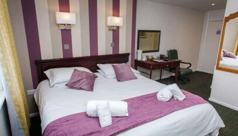 בית מלון כפרי Bells