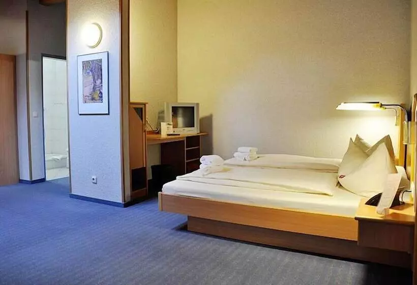 Отель Bessunger Forst