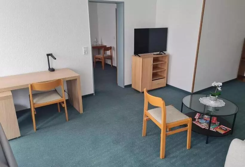 Отель Bessunger Forst