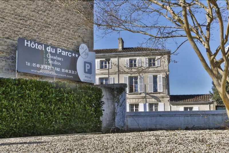 فندق Brit Hôtel Du Parc Niort Centre Parking Gratuit
