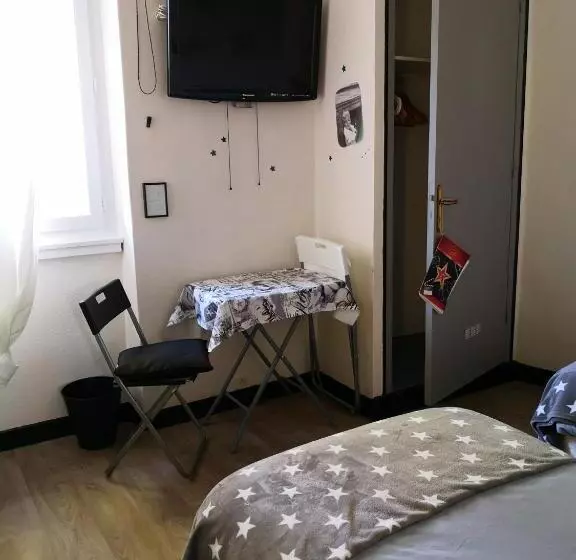 酒店 ô Fil De L ô