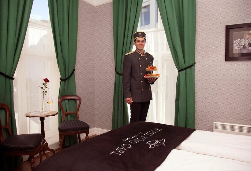 Kong Carl   Unike Hoteller