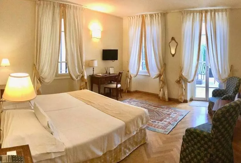 هتل La Vittoria Boutique