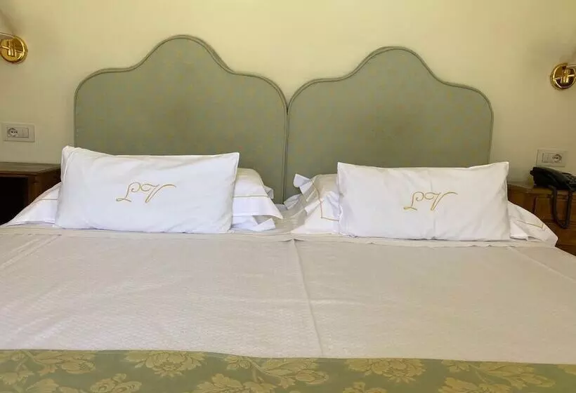 هتل La Vittoria Boutique