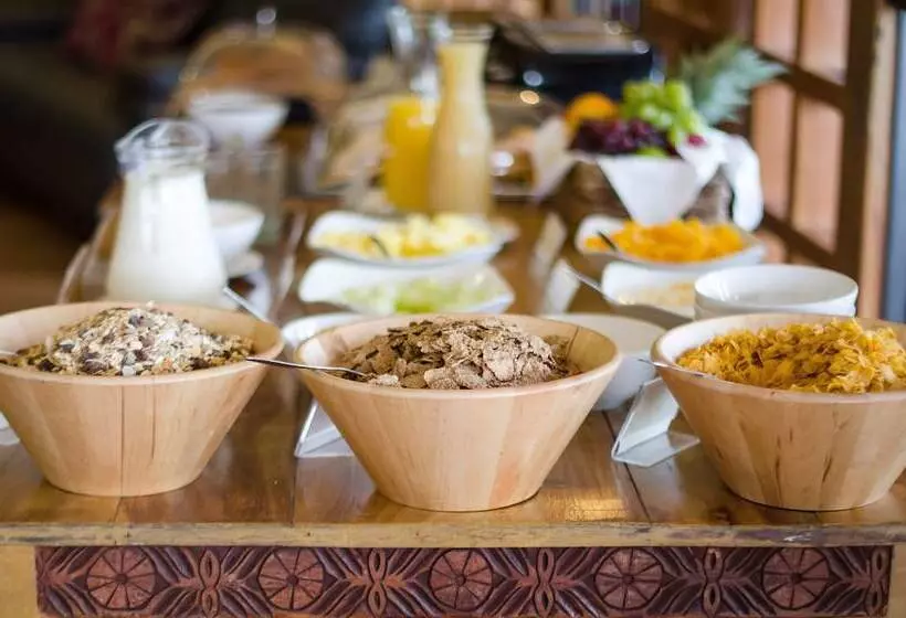 בית מלון כפרי Lazaat