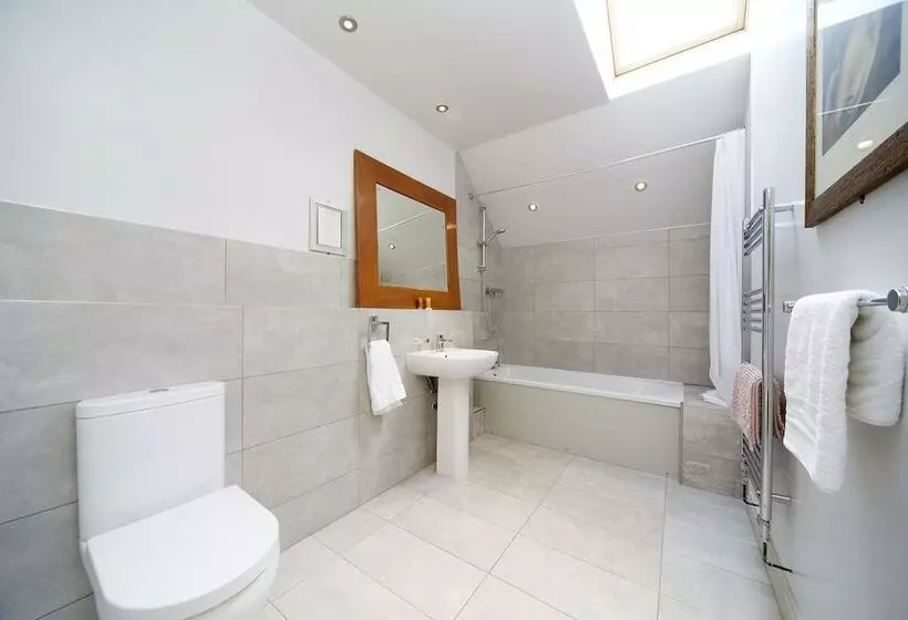 בית מלון כפרי Lazaat