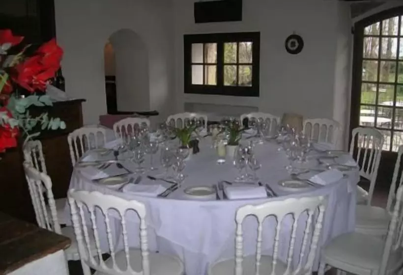 فندق Restaurant Le Moulin De La Camandoule