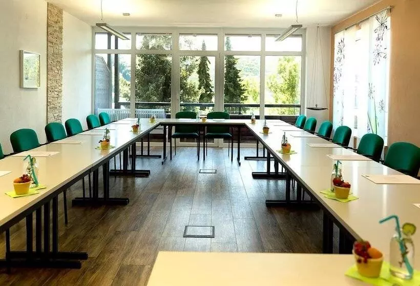 Пансион Landgasthof Hotel Pröll