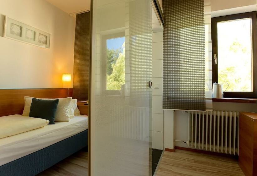 Pensão Landgasthof Hotel Pröll