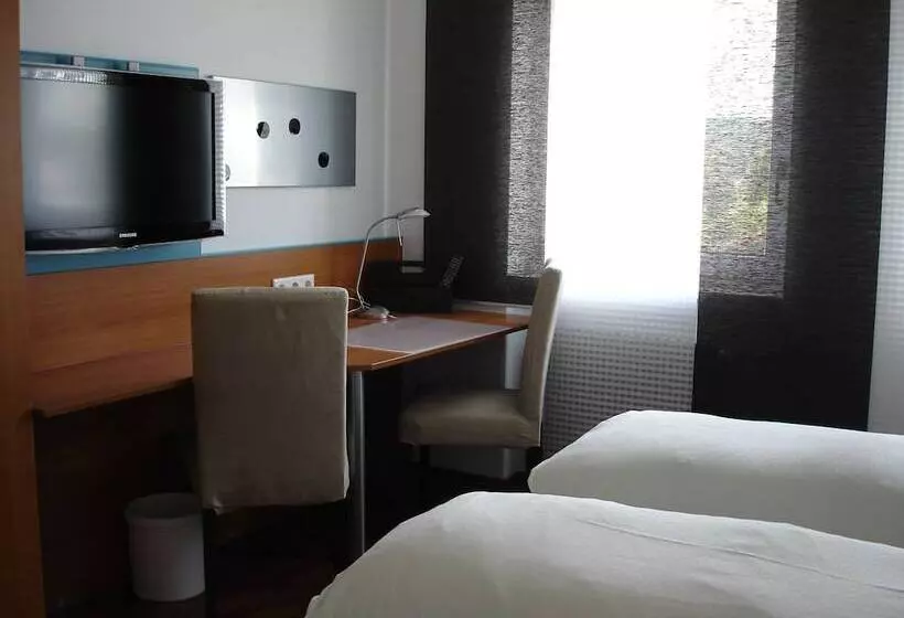 Пансион Landgasthof Hotel Pröll