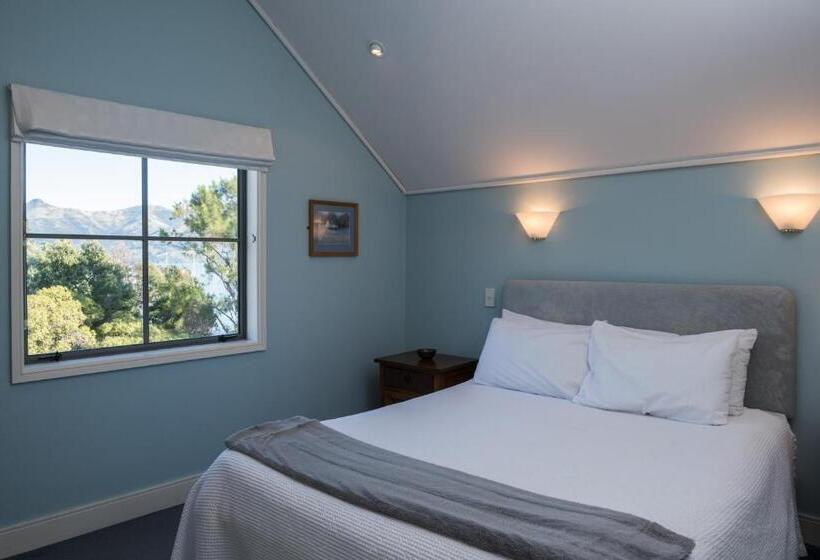 Bruce Waterfront Apartments