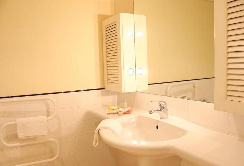 Bruce Waterfront Apartments