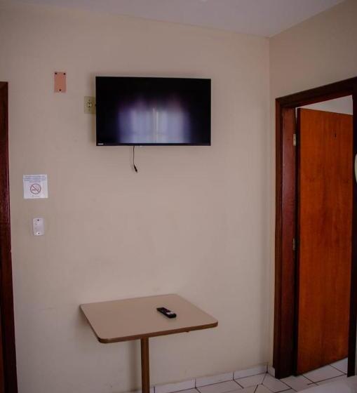 Szálloda Silva Votorantim   Próximo Ao Hospital Santo Antônio   By Up