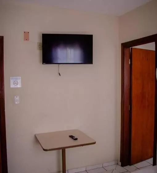 ホテル Silva Votorantim   Próximo Ao Hospital Santo Antônio   By Up