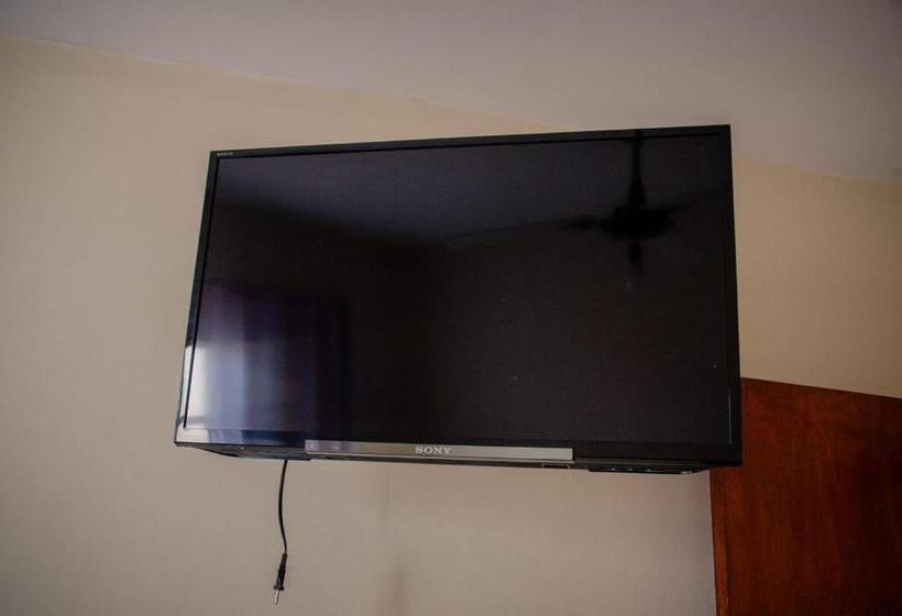 Szálloda Silva Votorantim   Próximo Ao Hospital Santo Antônio   By Up