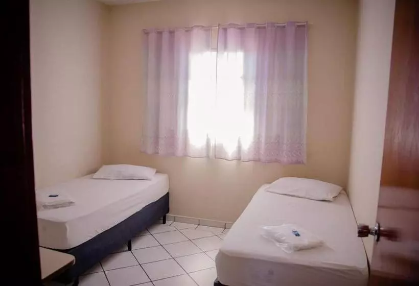 ホテル Silva Votorantim   Próximo Ao Hospital Santo Antônio   By Up