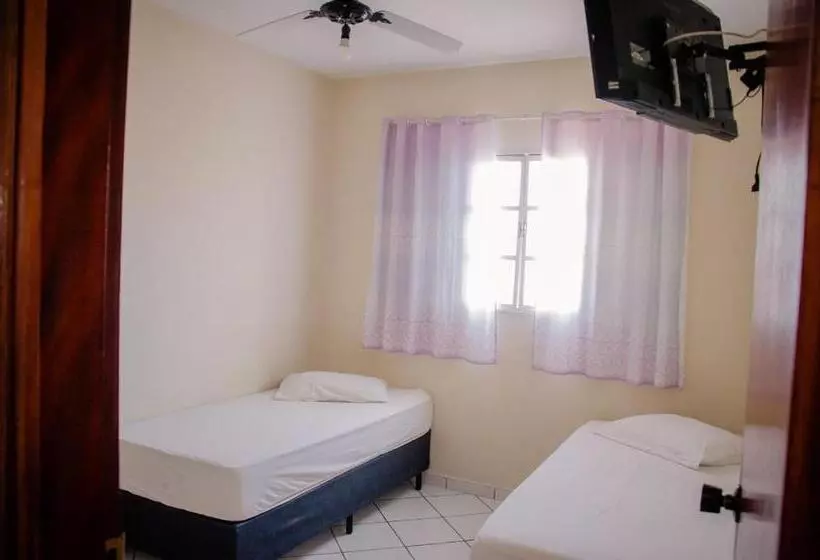 ホテル Silva Votorantim   Próximo Ao Hospital Santo Antônio   By Up