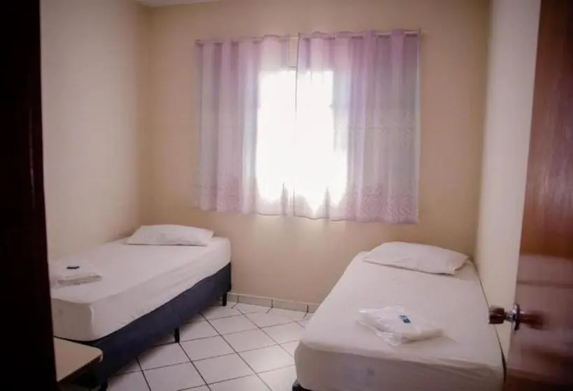 ホテル Silva Votorantim Próximo Ao Hospital Santo Antônio By Up