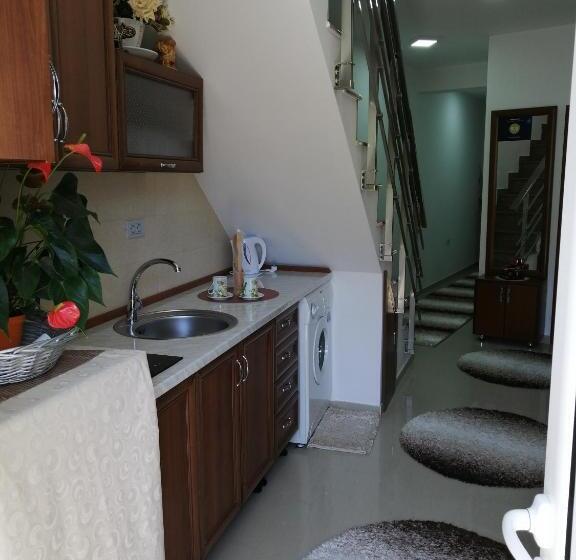 پانسیون Apartments Gazi