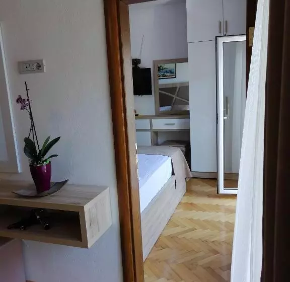 پانسیون Apartments Gazi