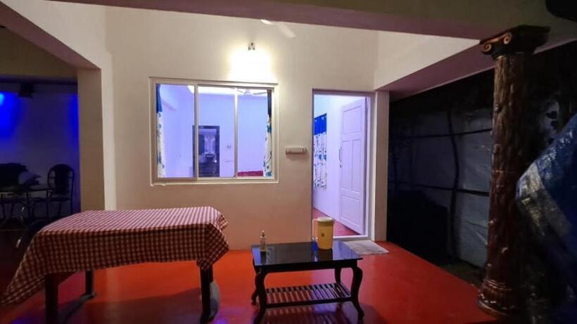 פנסיון Marari Nadiya