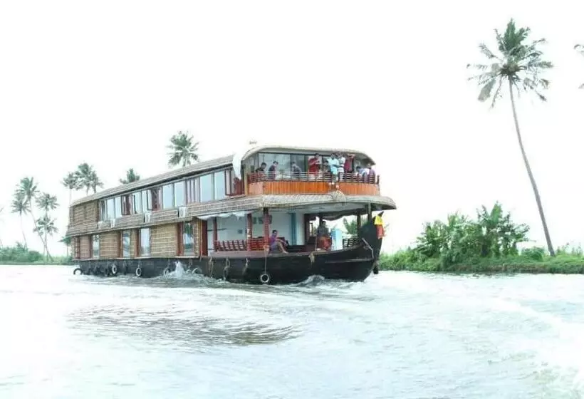 Majatalo Marari Nadiya