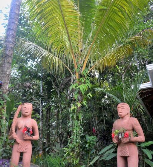 پانسیون Pachamama Jungle River Lodge Punta Uva