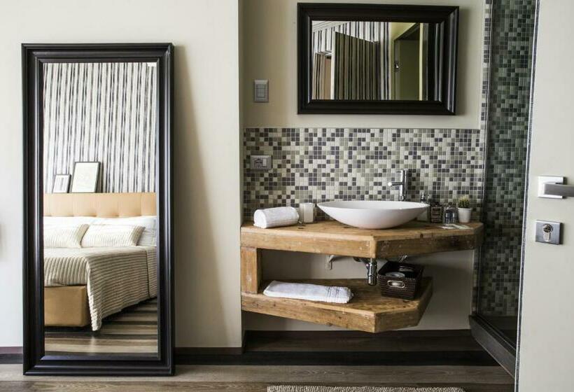 膳宿费 Serendipity Rooms