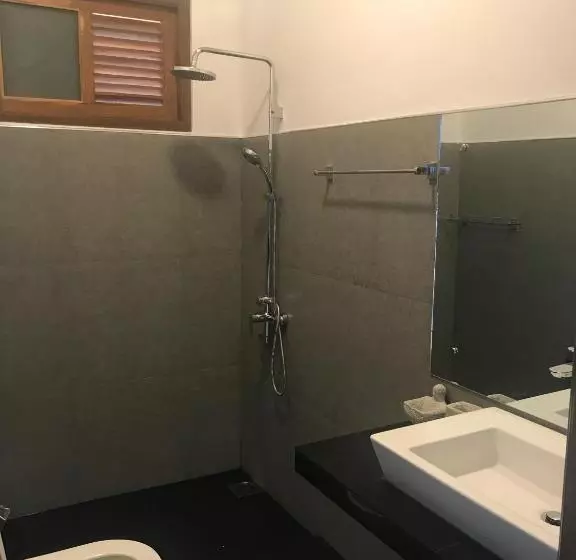 تختخواب و صبحانه Raveena Guest House