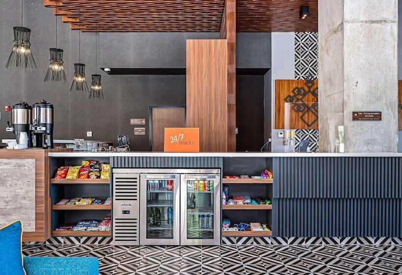 فندق Hampton Inn By Hilton Nuevo Vallarta