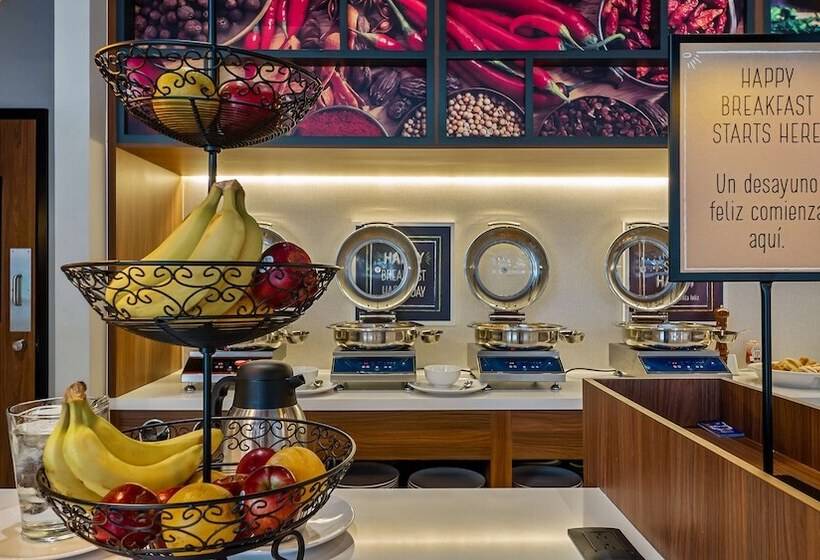 فندق Hampton Inn By Hilton Nuevo Vallarta