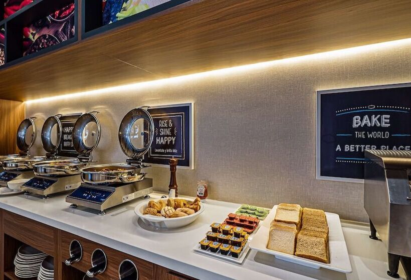 فندق Hampton Inn By Hilton Nuevo Vallarta