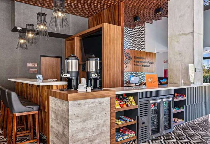 فندق Hampton Inn By Hilton Nuevo Vallarta