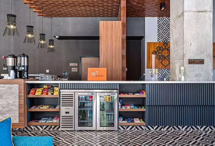 Hotelli Hampton Inn By Hilton Nuevo Vallarta