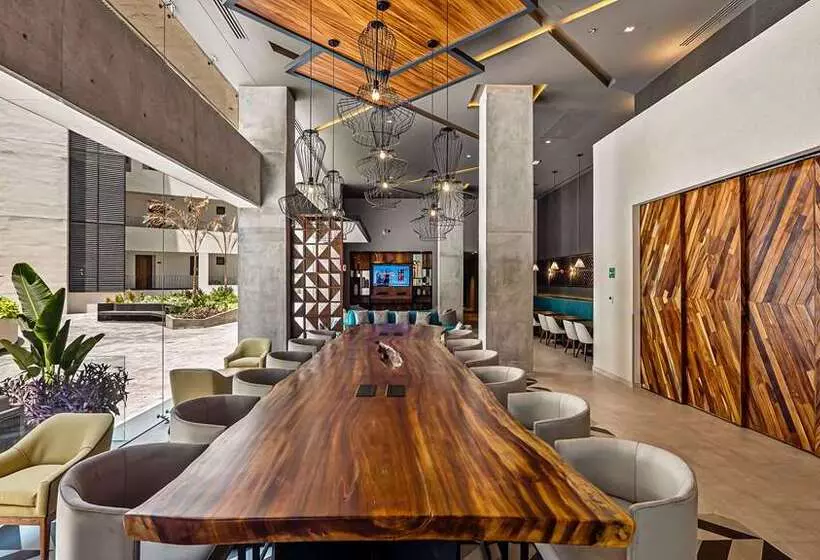 Hotelli Hampton Inn By Hilton Nuevo Vallarta