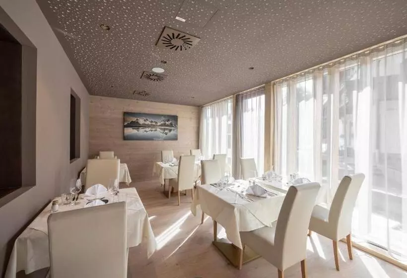 ホテル Kristall   Adults Only